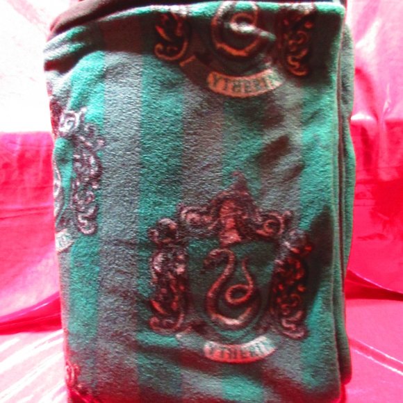 Handmade Harry Potter Slytherin Fleece Blanket 79" x 58" Great Gift Warm Long - Picture 1 of 3